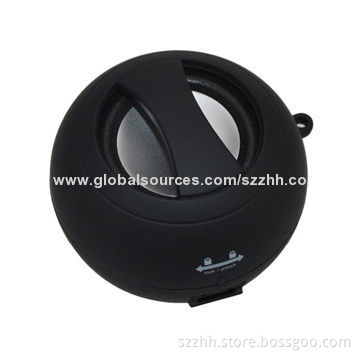 Portable mini speaker with 3.5mm jack